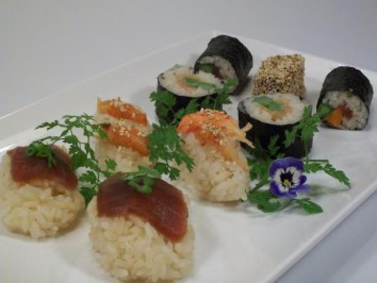 Sushi Nigiri & Hosomaki ... - Rezept - Bild Nr. 2