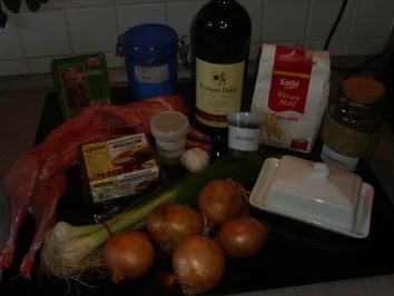 Rezept: Fleischgerichte: Kaninchen in Rotwein geschmort Bild Nr. 2 Fleischgerichte: Kaninchen in Rotwein geschmort - Rezept - Bild Nr. 2