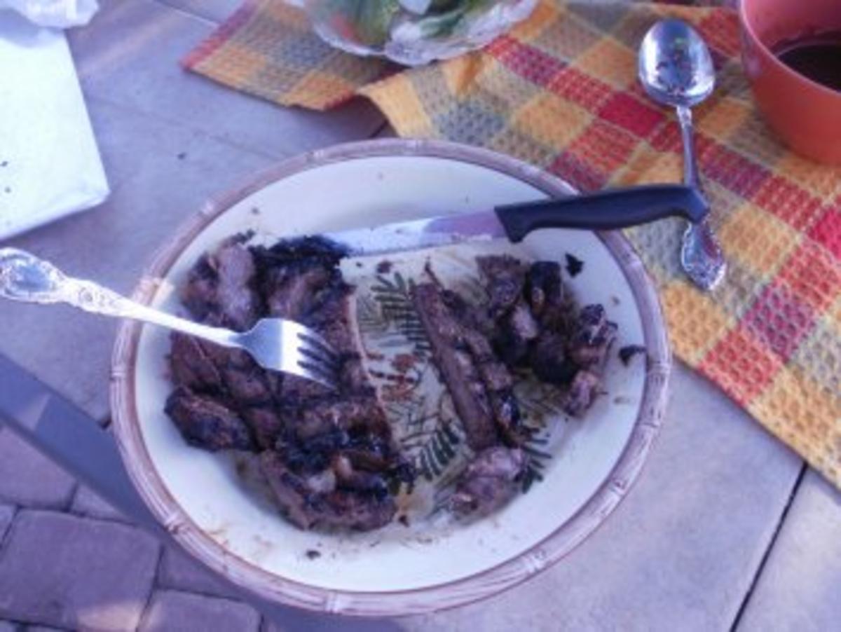 Steak: Oster Steak marinatet und grilled mit leckerer Sosse - Mein Oster Essen - Rezept - Bild Nr. 6