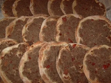 Rezept: libanesische Hackfleischpizza libanesische Hackfleischpizza - Rezept