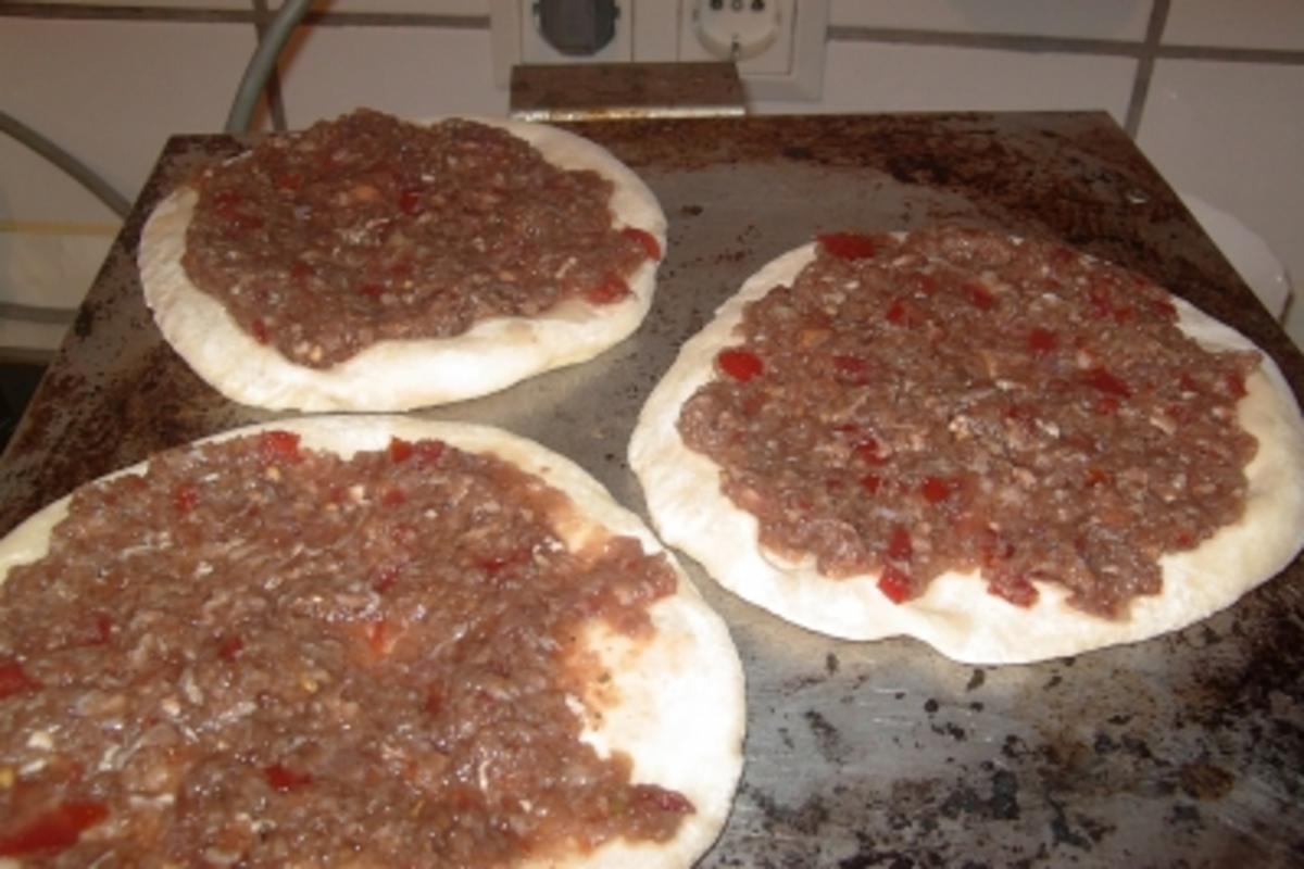 libanesische Hackfleischpizza - Rezept - Bild Nr. 5