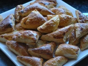 Rezept: Empanadas mit Thunfischfüllung Bild Nr. 2 Empanadas mit Thunfischfüllung - Rezept - Bild Nr. 2