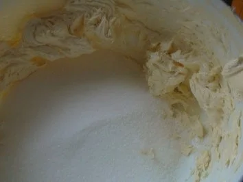 Rezept: Osterhäschen und Osterlämmchen Bild Nr. 3 Osterhäschen und Osterlämmchen - Rezept - Bild Nr. 3