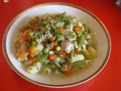 Hühner-Nudel-Gemüsetopf - Rezept