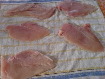 Gefüllte Geflügelrollen mit Senfsoße - Rezept - Bild Nr. 3