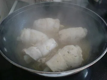 Gefüllte Geflügelrollen mit Senfsoße - Rezept - Bild Nr. 6