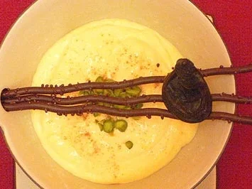 Mango-Shrikand an Kardamom und Pistazien - Rezept