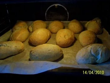 Backen: Milchbrötchen - Rezept - Bild Nr. 6