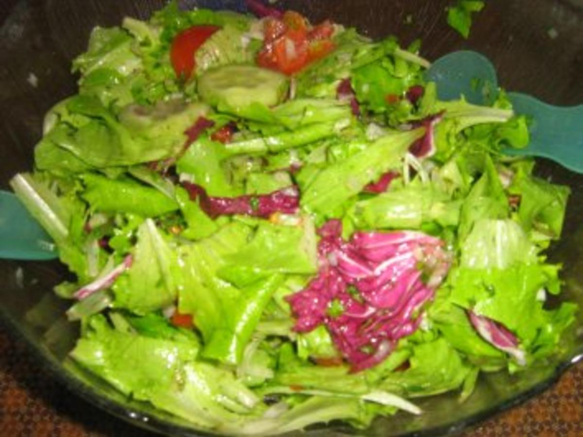 Bunter Blattsalat mit Kresse und ........... - Rezept - kochbar.de