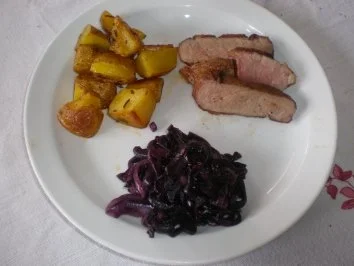 Rezept: Entenbrust mit Rotweinzwiebeln Entenbrust mit Rotweinzwiebeln - Rezept