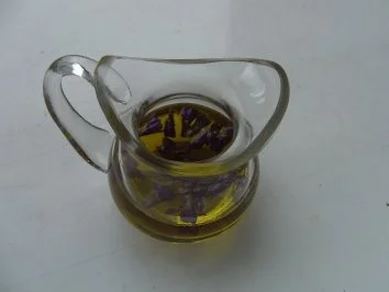 Rezept: Veilchenöl Veilchenöl - Rezept