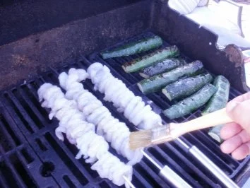 Rezept: Spaghetti mit grilled Shrimps, Zucchini, und Salsa Verde Sosse Bild Nr. 5 Spaghetti mit grilled Shrimps, Zucchini, und Salsa Verde Sosse - Rezept - Bild Nr. 5