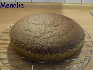 Rezept: Schwarzwälder Kirschtorte Bild Nr. 2 Schwarzwälder Kirschtorte - Rezept - Bild Nr. 2