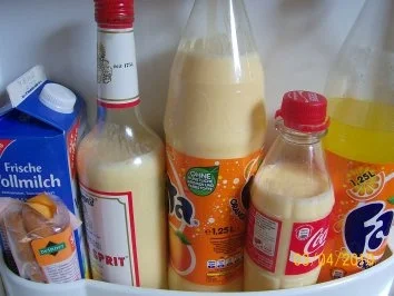 Rezept: Eierlikörchen Selbst gemacht Bild Nr. 4 Eierlikörchen Selbst gemacht - Rezept - Bild Nr. 4