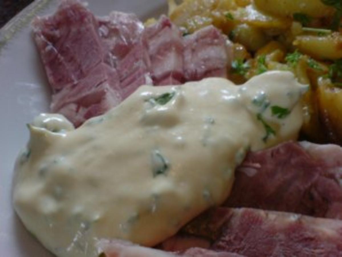 Remoulade schmeckt gut zu Bratkartoffeln mit Sülze Rezept mit Bild