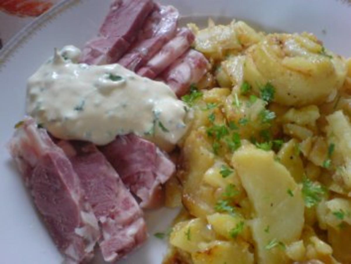 Bratkartoffeln mit Sülze und Remouladensoße - Rezept - kochbar.de