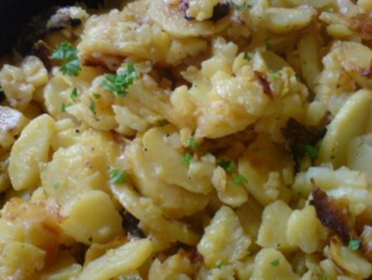 Bratkartoffeln mit Sülze und Remouladensoße - Rezept - Bild Nr. 11