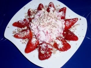 Rezept: Erdbeer-Quark-Dessert Bild Nr. 4 Erdbeer-Quark-Dessert - Rezept - Bild Nr. 4