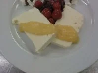 Orangenparfait mit Mokkakirschen - Rezept