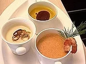Suppenvariationen von Scampi, Blumenkohl und Kürbis - Rezept