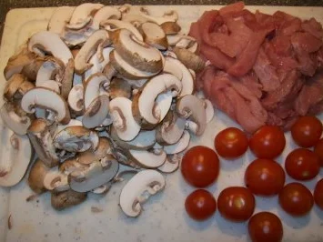 Geschnetzeltes mit Bandnudeln - Rezept - Bild Nr. 2