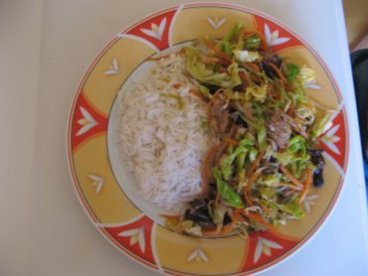 Pfannengemüse mit Hähnchenbrust asiatische art - einfach - 74 kcal/100g