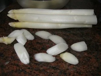 Rezept: Salatbar: SPARGELSALAT Bild Nr. 3 Salatbar: SPARGELSALAT - Rezept - Bild Nr. 3