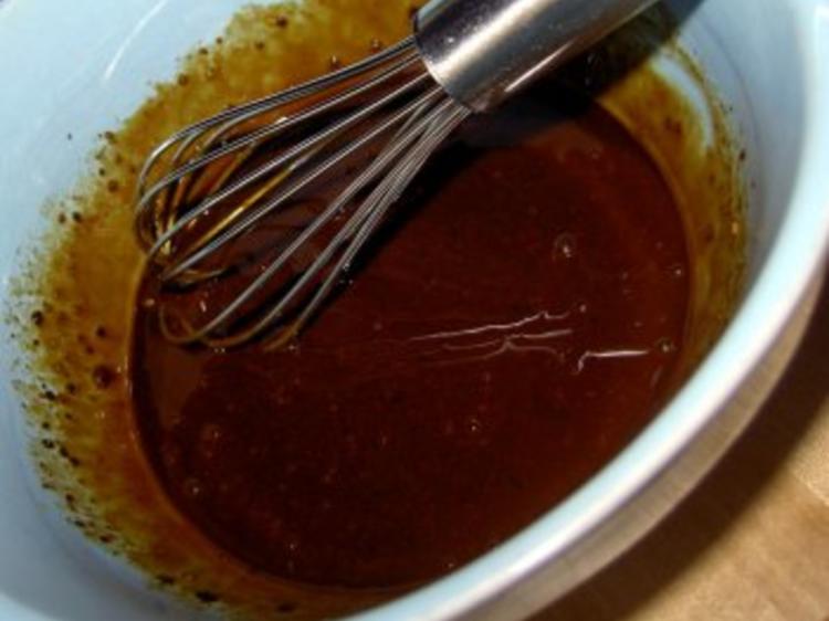 Salatdressing Grundrezept - einfach - 620 kcal/100g Salatdressing Grundrezept - einfach - 620 kcal/100g