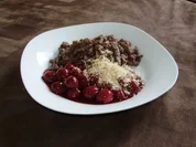 Schokospätzle mit Kirschen - Rezept