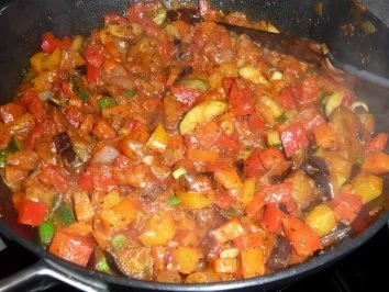 Rezept: Ratatouille auf Reis mit Backfisch Bild Nr. 2 Ratatouille auf Reis mit Backfisch - Rezept - Bild Nr. 2