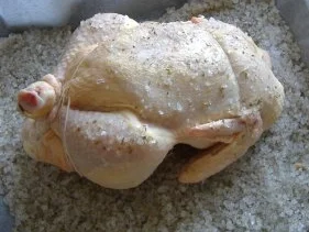 Rezept: Maispoularde im Salzmantel Bild Nr. 3 Maispoularde im Salzmantel - Rezept - Bild Nr. 3