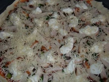 Pizza....."SCHNEEROSE ´´ - Rezept - Bild Nr. 5