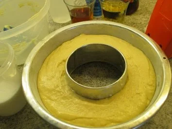 Süßspeisen + Desserts: Rum - Savarin - Rezept - Bild Nr. 3