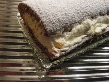 Schoko-Aprikosen-Sahnerolle - Rezept - Bild Nr. 14