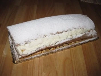 Schoko-Aprikosen-Sahnerolle - Rezept - Bild Nr. 15