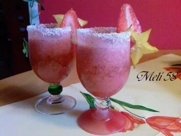 Getränke: Kokos-Erdbeershake - Rezept