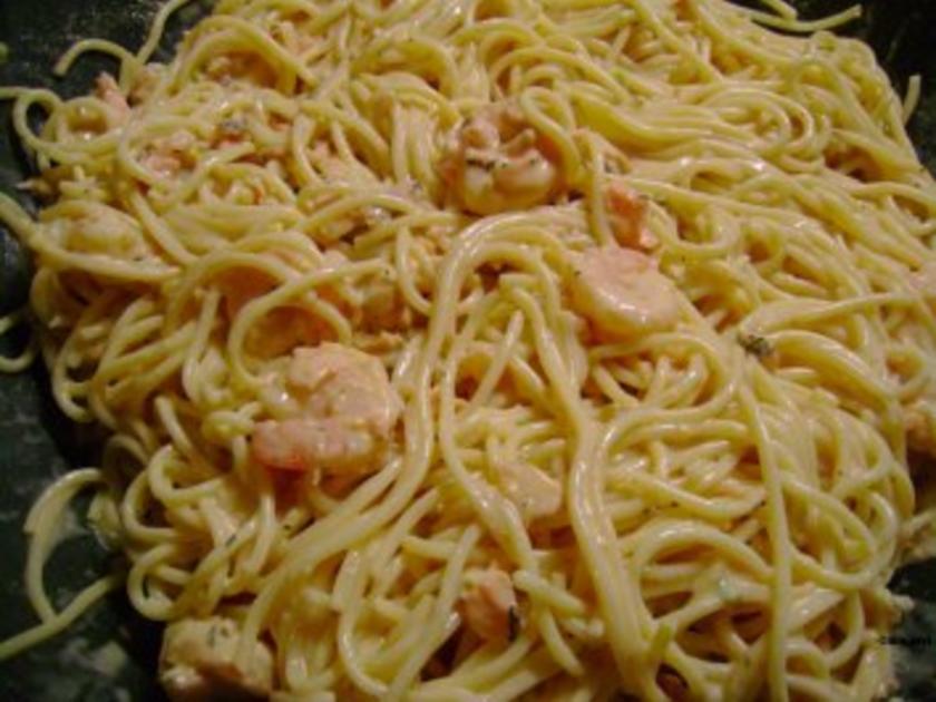Pasta mit Graved Lachs und Riesengarnelen - schnell &amp; einfach - von Kajo