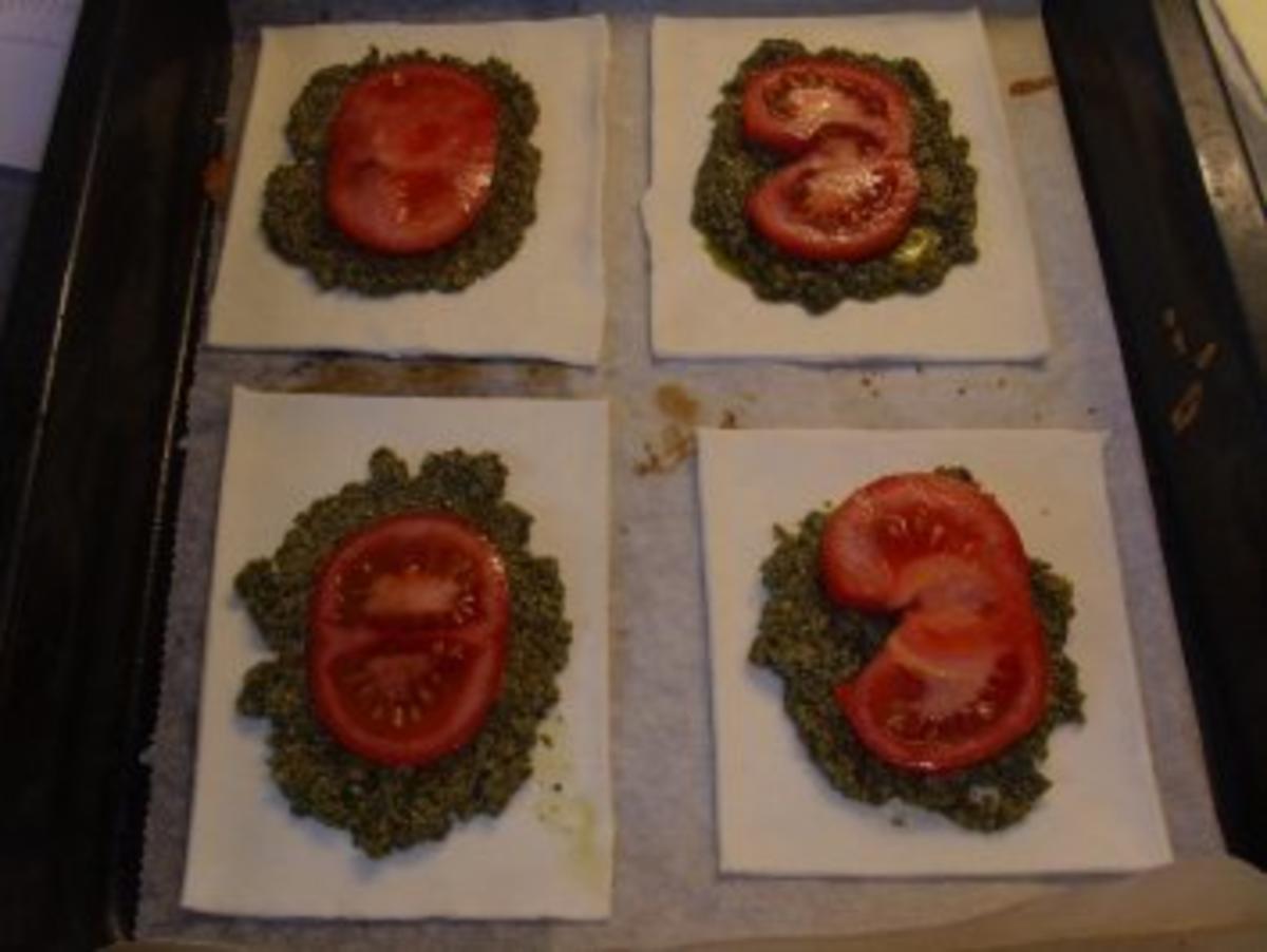 Pikante Kuchen: Blätterteig mit Tomaten und Ziegenkäse - Rezept - Bild Nr. 3