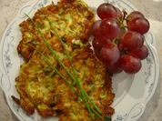 Zucchini-Rösties mit Schinkenwürfeln - Rezept