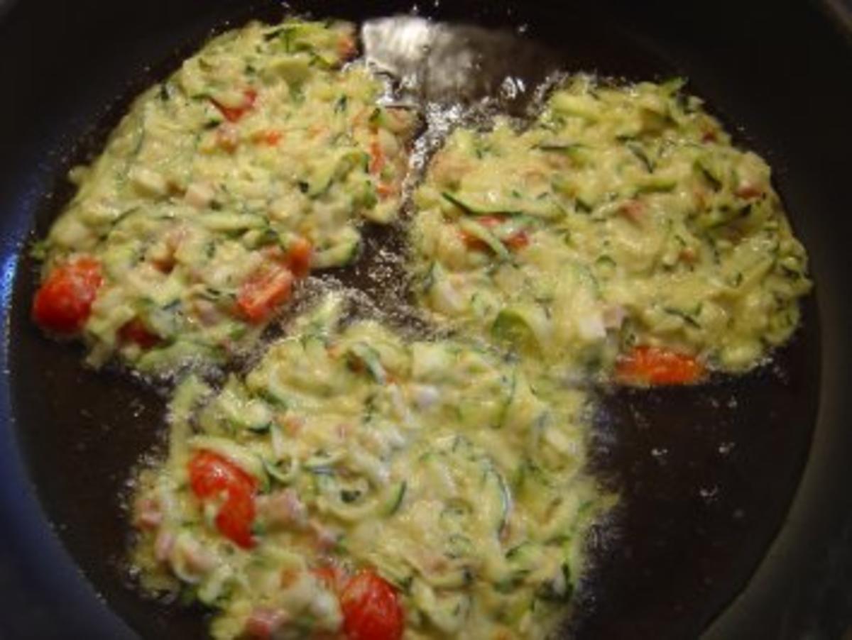 Zucchini-Rösties mit Schinkenwürfeln - Rezept - Bild Nr. 7