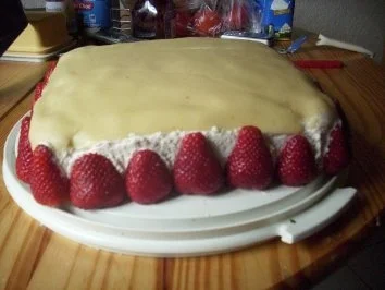 Erdbeer-Marzipantorte - Rezept - Bild Nr. 4