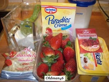 Erdbeerkuchen mit selbstgemachten Mürbeteig - Rezept