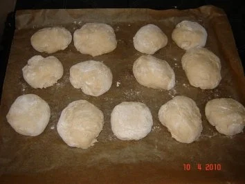 Rezept: Brot + Brötchen : Weggli oder Bürli Bild Nr. 3 Brot + Brötchen : Weggli oder Bürli - Rezept - Bild Nr. 3