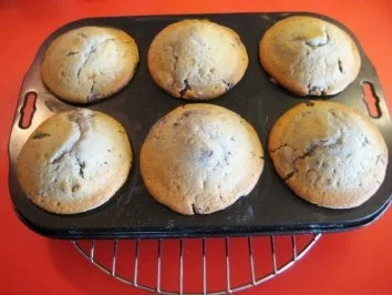 Rezept: Muffins mit Kirschen und Kirschwasser Bild Nr. 9 Muffins mit Kirschen und Kirschwasser - Rezept - Bild Nr. 9