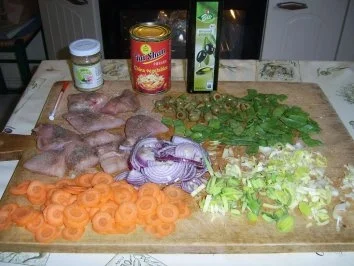 Rezept: Geimpfte Hühnerbrustviertel an Thymian,- Basilikumofenkartoffel mit Kräuterdip Bild Nr. 2 Geimpfte Hühnerbrustviertel an Thymian,- Basilikumofenkartoffel mit Kräuterdip - Rezept - Bild Nr. 2