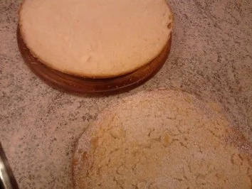 Rezept: Und noch ein Kuchen für die eilige Hausfrau Bild Nr. 3 Und noch ein Kuchen für die eilige Hausfrau - Rezept - Bild Nr. 3