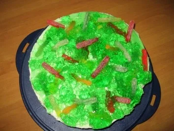 Rezept: Würmer Torte Bild Nr. 2 Würmer Torte - Rezept - Bild Nr. 2