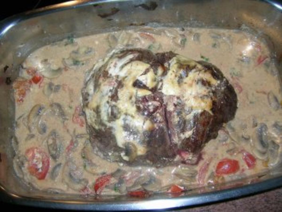 Steakhüfte aus dem Ofen im Gemüsebett mit Buttergnocchis - Rezept - Bild Nr. 2