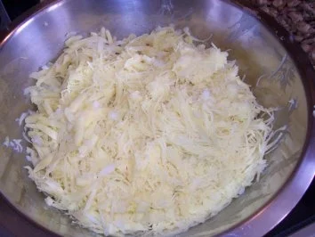 Schnitzel mit Rösti und Champignons - Rezept - Bild Nr. 4