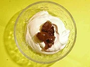 Magerquark mit Schattenmorellen - Rezept